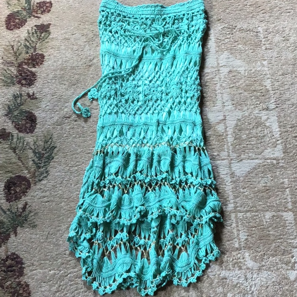 Hi low mint green skirt with gold accents